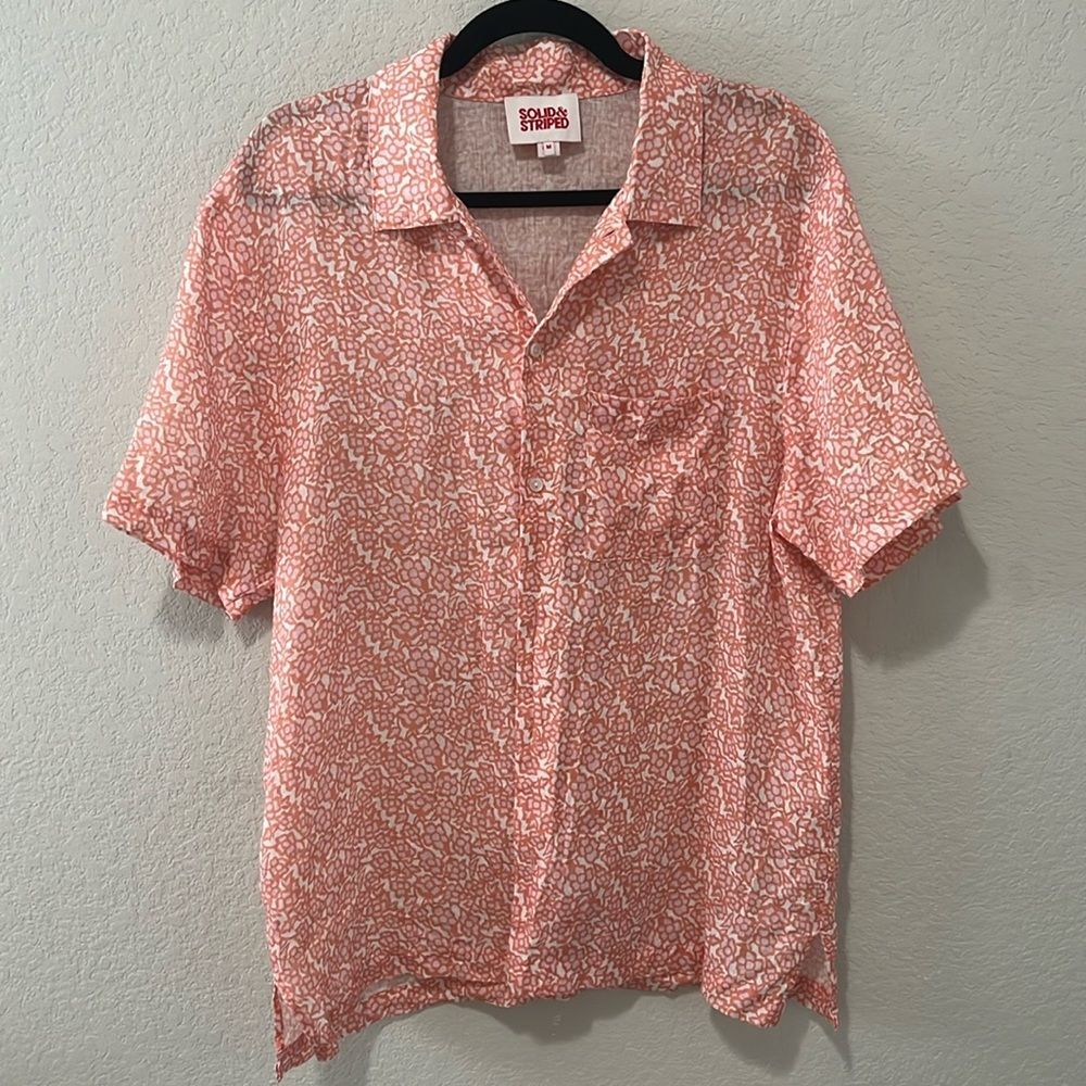SOLID & STRIPED The Cabana Shirt, Abstract Floral Pink, Size M - Picture 2 of 9